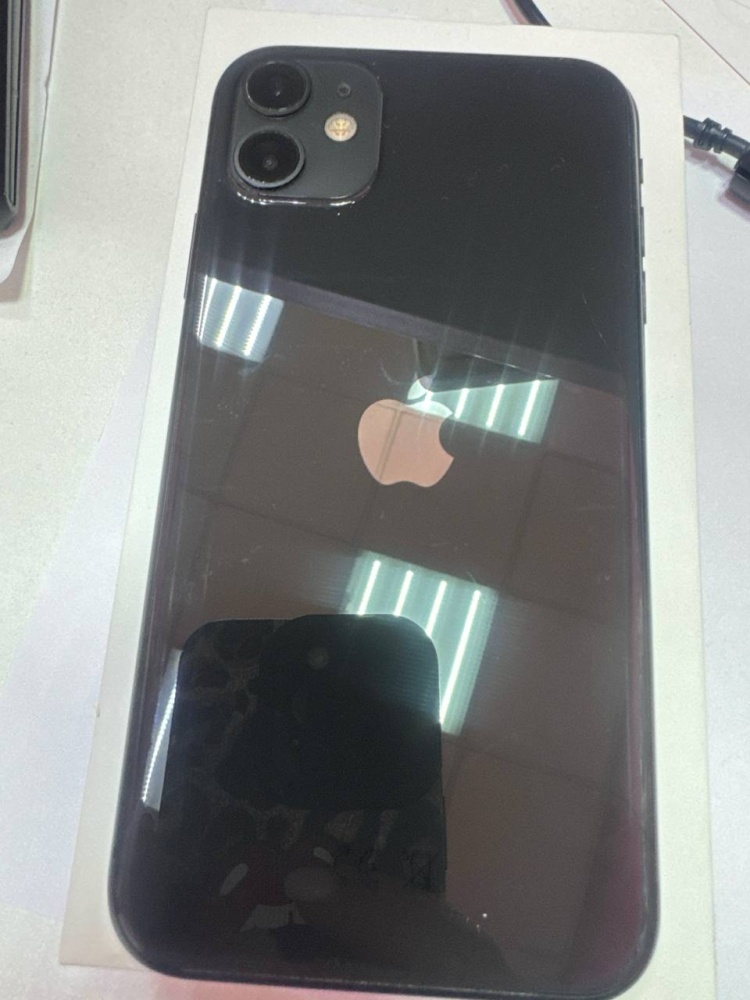 Смартфон iPhone 11 128 Gb